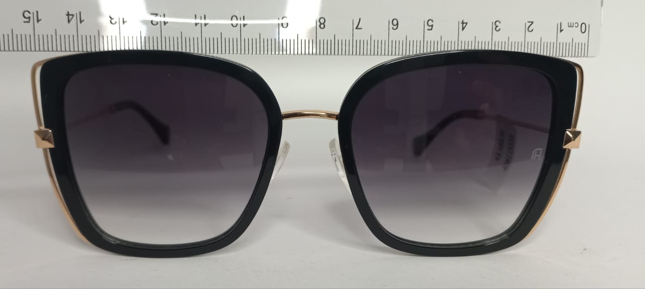 AH3246 A01